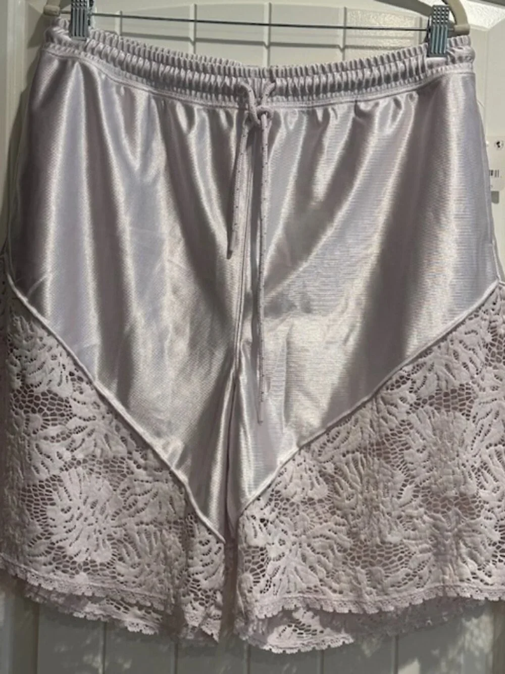 NWT Free People Movement Roster Shorts Rose size- LARGE - Picture 5 of 6